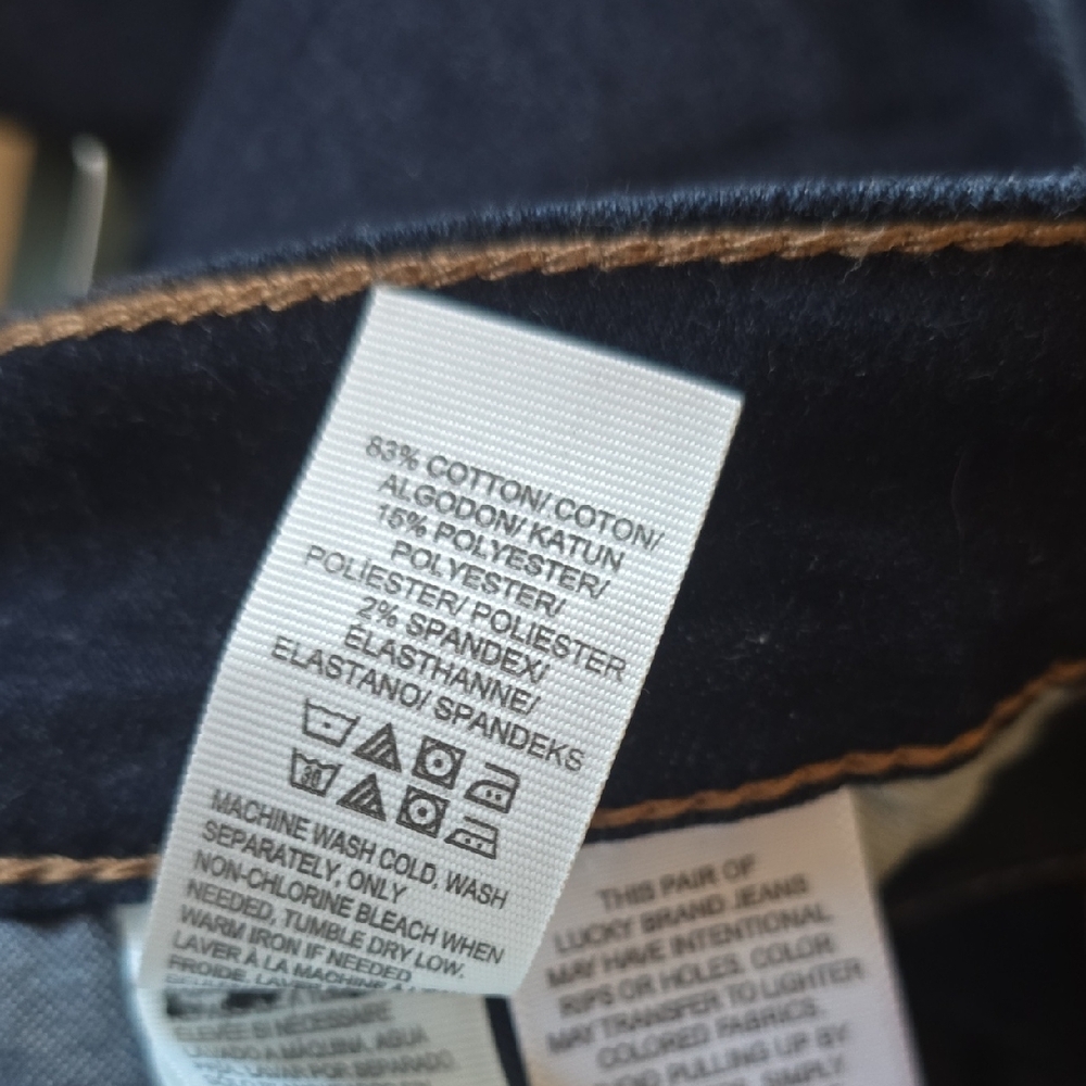Lucky Brand Women's Dark Blue Skinny Jeans - Picture 11 of 11